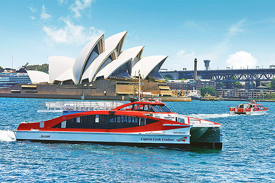 Hop On Hop Off Sydney Harbour Explorer cruise boat 